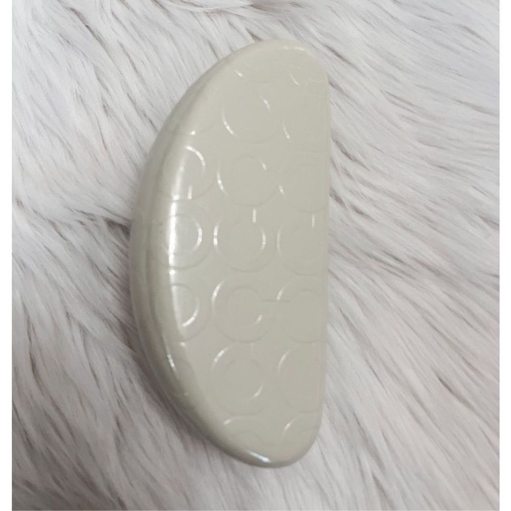 Coach White Hard Clamshell Sunglasses/Eyeglasses Case - Picture 2 of 6